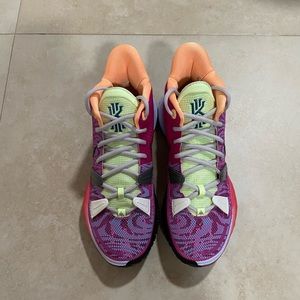 Kyrie 7‼️SOLD‼️